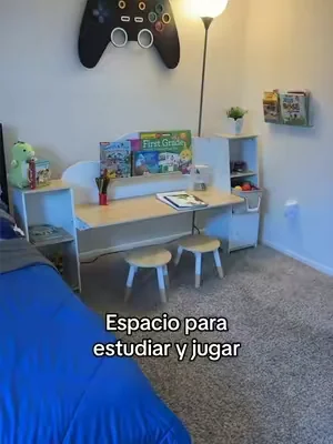 Espacio para estudiar y jugar #kidsdesk #desk #kids #Home #parati 
