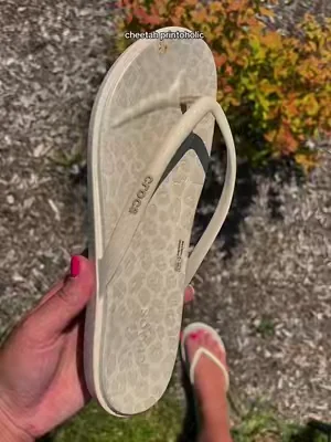 #crocs #flipflops #sandals #fashion 