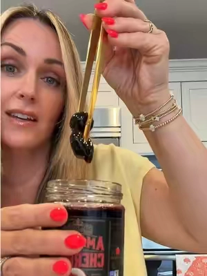 Stainless steel kitchen tweezers give you the precise control and reach you need for everything from flipping, to grabbing and digging around in jars. Perfect for both hot and cold food, they are one of the most used items in my kitchen! #kitchentools #kitchengadgets #mealprep #kitchenessentials #cookingtips 
