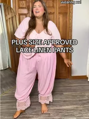 I need these in every single color 👏 #apronbelly #plussizefashion #linenpants #summervibes #dealsforyoudays 