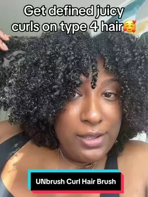 I’m telling you this brush is excellent on type 4 hair 🥰#UNbrush #curlyhairroutine #type4hair #dealsforyoudays #summeressentials 
