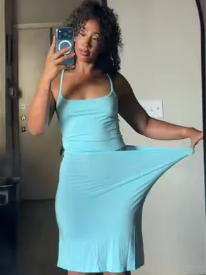 she’s v stretchy, i’m wearing a size small 💗  #cuteset #simpleoutfit #SummerVibes #tiktokfinds 