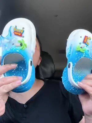 Hermosos Crocs, para tu niño TikTok show#dealsforyoudays 