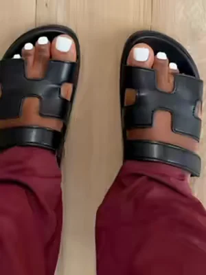 #creatorsearchinsights #tiktokshopcreatorpicks #sandals #summermashup #shoes 