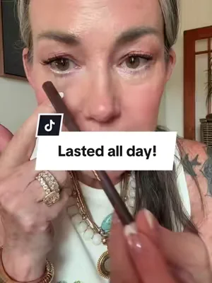 @Persona Cosmetics other eyeliners would be long gone by now…not this one. It’s literally lasted all day even in this heat! #eyepencil #persona #Eyeliner #tiktokshopcreatorpicks #dealsforyoudays 