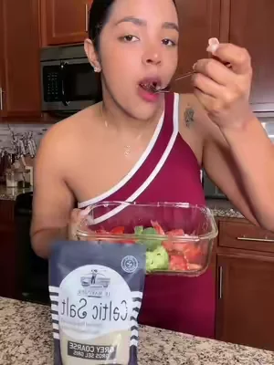 7657727396618997023