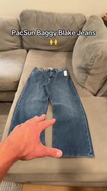 6’1 170 wearing size 32x32🤝 #pacsun #jeans #baggyjeans #tiktokshopmademebuyit #baggyfit 