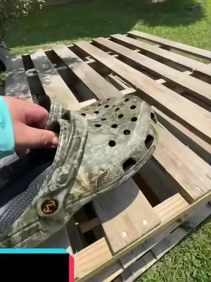 Crocs Realtree Camo Clogs #Crocs #Realtree #CamoClogs #HuntingGear #OutdoorFootwear