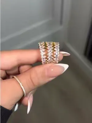 #Pavoi #GoldJewelry #GoldPlatedJewelry #Ring #RingStack 