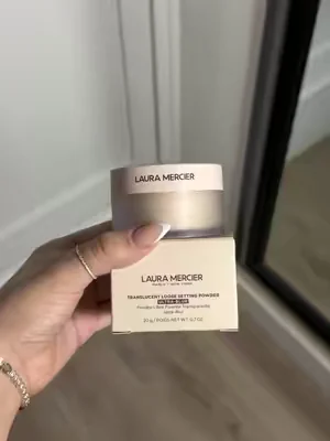 #LauraMercier #SettingPowder #SettingSpray #Makeup 