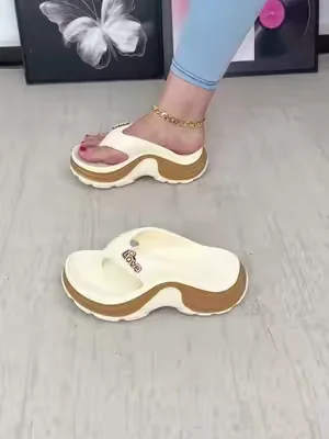 Thick sole summer flipflops#flipflops #summerslippers #summerslides #SummerDeals #tiktokmademebuyit 