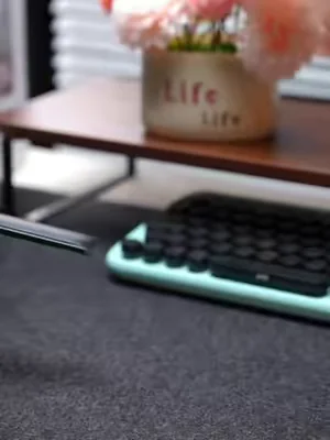 Solo travel? You NEED this. 🌍#tiktok #tiktokshop #tiktokmademebuyit #selfiestick #4in1selfiestick 