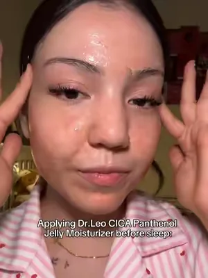 Before: red. After: radiant. All in one night. And yes, it's on sale rn. 🫵💨 #weeklydeals #summerwins #sensitiveskin #skinbarrierrepair #drleohonestreview 