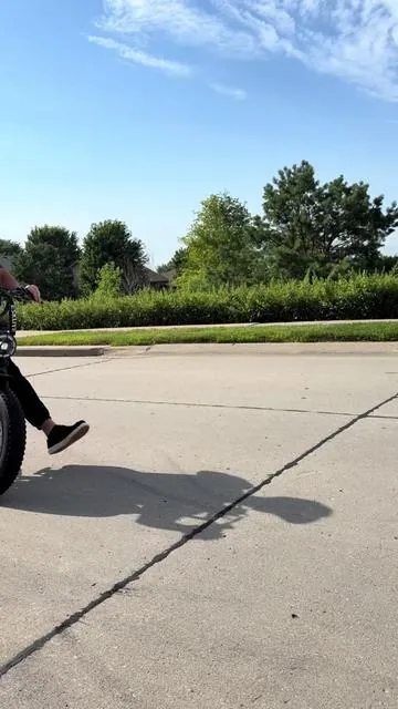 ESKUTE V300. Use code ESKUDUDE at checkout for $30 off! @Eskute #ebike #electricbike #ebikes #tiktokshopcreatorpicks 