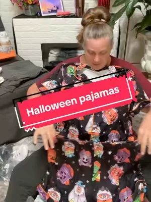 #HalloweenPajamas #Pajamas #WomensPajamas #PajamaSet #halloween  