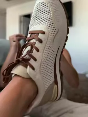 These Vivaia slip-on sneakers have made getting out the door so much easier 🤍✨😮‍💨 I love having a pair of women's sneakers that I can just slip on and go without sacrificing comfort. They're lightweight, supportive, and perfect for everything from busy mornings and errands to travel days and long walks. Plus, they look sleek enough to wear with so many casual outfits. If you've been searching for comfortable sneakers, tennis shoes, walking shoes, or travel shoes that you'll actually reach for every day, these are such a good find. #vivaia #vivaiashoes #sneakersforwomen #walkingshoes #shoesforwomen 