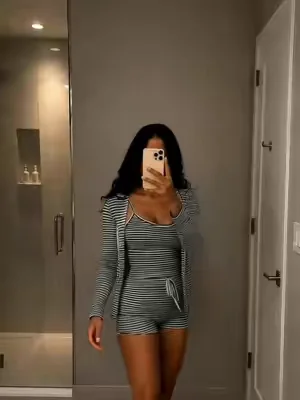 7657907024386182414
