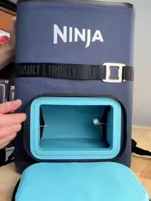 Ninja frost vault backpack cooler is on a huge sale! #Ninja #NinjaCooler #SportsMom #BeachEssentials #CampingGear  