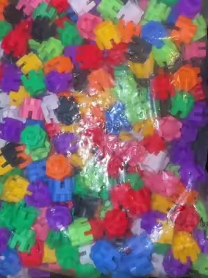 @Artis Critter #sensory #blocks #buildingblocks #viraltiktok #colors 
