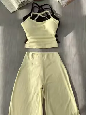 I wear it not just to work out, but to define my own rhythm—clean, controlled, with a sharp🏋🏽‍♀️🏃🏽‍♀️🧘🏽‍♀️#spotlightfinds #dealsforyoudays #summerwins #workout #sportset 