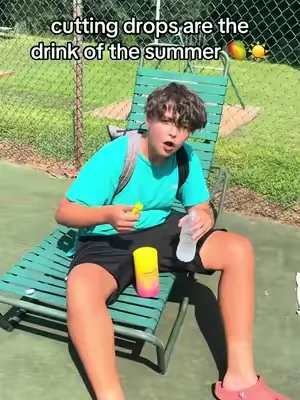 lwk found the drink of the summer 🥭☀️ #fyp #tiktokshop #Summer 
