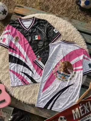 Free shipping #vivamexico🇲🇽 #soccerjersey #worldcup #tiktokmademebuyit #trending 