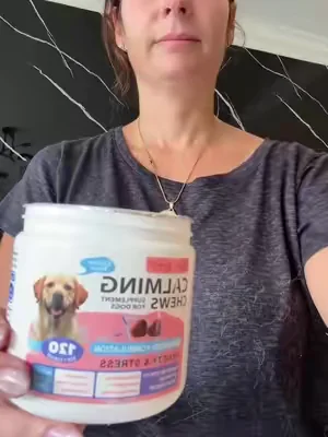 La jaula no es un castigo. 🐶🤍 Con Kira estamos trabajando crate training para que vea su jaula como un espacio seguro, y estas Calming Chews nos han ayudado muchísimo en el proceso. #DogTraining #CalmingChews #BelgianMalinois #TikTokShop #dealsforyoudays 
