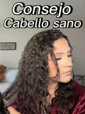 Mi pequeño ritual semanal 🥰 #curlyhair #treatyourself #hairmask #care #recommendations 