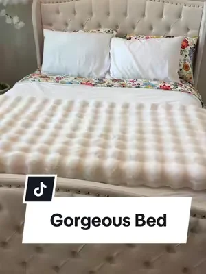Super cute bed frame!! #tiktokshopcreatorpicks #dealsforyoudays #SummerVibes #bedroommakeover #amerlife 