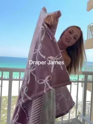 The best designs! And such a nice blanket! #draperjames #blanket #throw #qvc 
