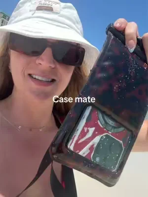 You can use your phone through this too! #casemate #waterproof #phonepouch 