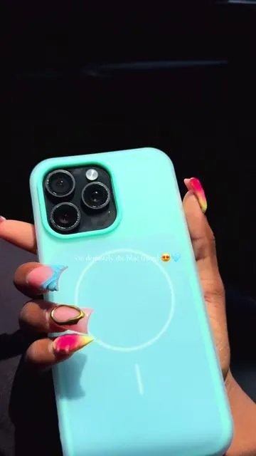 i hope y'all think of me when y'all see blue :).. #foryou #phonecase #blue #tiktokshop 