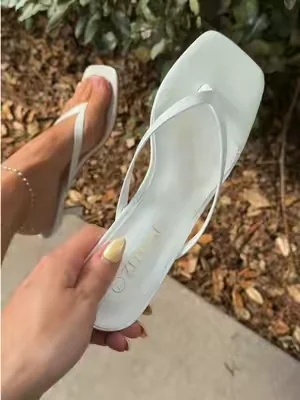 These Zuvari sandal kitten heels are exactly what I reach for when I want to dress up without committing to sky-high heels. ✨ The kitten heel gives just the right amount of height, and they're comfortable enough to wear for weddings, date nights, vacations, or dinner with friends. They instantly elevate any outfit while still being easy to walk in. I've worn plenty of heels that I couldn't wait to take off, but these are the kind of comfortable kitten heels you can actually enjoy wearing. They have the look of a dressy sandal with the comfort that makes you want to reach for them again the next time you need a pair of women's heels. #zuvari #kittenheels #sandalheels #heelsforwomen #shoesforwomen 