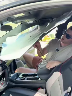 This is the new 2026 windshield umbrella and right now they’re on a limited time sale! #windshieldumbrella #carshade #carwindshieldcover #windshieldcover 
