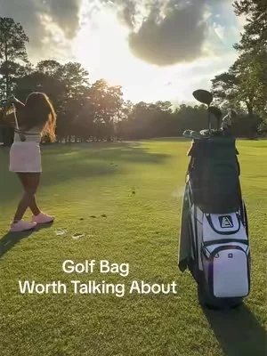 Finally found a golf bag that keeps every club organized ⛳💚