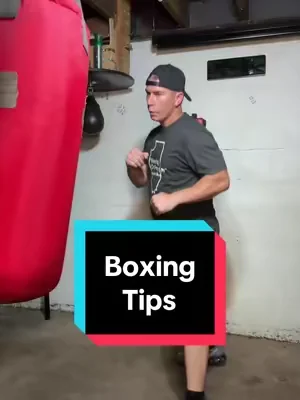 I practice my boxing speed and power with this boxing trainer! #boxing #boxingworkout #punchingpower #boxingtraining #boxer