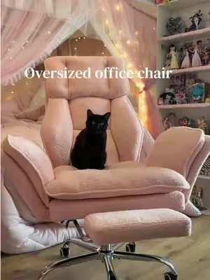 Seriously the most comfortable office chair I’ve ever sat in. You’ll want to sit in this even when you’re not working. 😂 #officechair #deskchair #gamingchair #desksetup #pinkaesthetic 