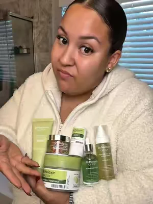 🌵🌵🌵@Dr.Melaxin is running an amazing sale for Super Brand Day ! #catoxset #skincare #largepores #pores 