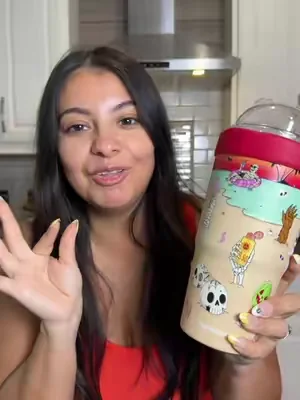 New kids on the frost buddy to go cups I love it so much  #frostbuddy 