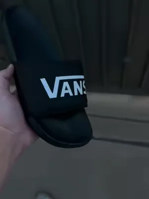Finally these are back!!🔥🔥 @vans #dealsforyoudays #tiktokshopcreatorpicks #summerwins #vans #vansskate 