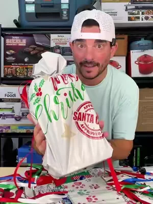 Christmas just got so much easier. #ChristmasGiftBags #GiftBags #KringleExpress #tiktokshopcreatorpicks #qvc