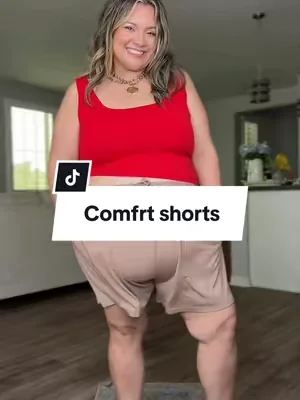 Lounge shorts that don’t cling to the belly #comfrt #comfrtshorts #plussize #plussizeshorts 