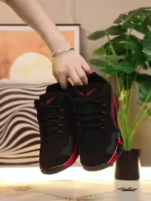 👟 for summer#fypシ #summervibe #tiktokshopspringglowup #outdoorfun #nonslip #shoes #gym #sportsshoes #tennis #walkingshoes #casualshoes #OOTD #summermashup 