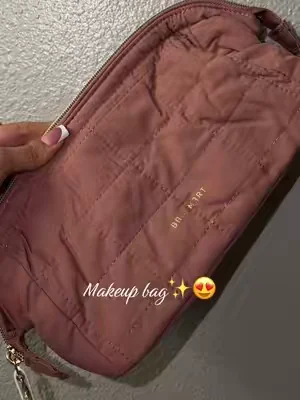 #makeupbag #fyp #fypシ 