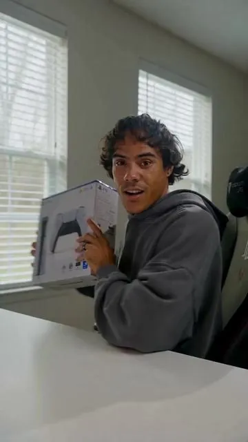 🎮🔥 Take your gaming to the next level with the PS5 Slim Bundle featuring Madden 26, an accessories kit, and an exclusive voucher! Experience lightning-fast load times, stunning 4K graphics, immersive gameplay, and next-generation performance. Whether you're dominating the football field or exploring your favorite games, this bundle has everything you need for the ultimate gaming experience. 🏈 Game harder. Play smarter. Win bigger. #PS5 #PS5Slim #PlayStation5 #Madden26 #gaming 
