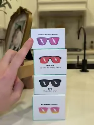 You guys won’t stop asking for goodr sunglasses reviews so I’m delivering! 