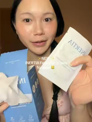 I always make sure to have one of these in my bag ✨Inertia Feminine Wipes  #inertia #femininehygieneproduct #femininehealth #femininewipes #womenshealth 