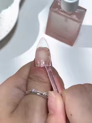 Unboxing perfection. 📦✨ Pre-arched tips. Every gel you need. Zero regrets. Using Beetles Medium Stiletto 192 PCS Tipex Lite Nail Tips Kit #beetlesgelpolish #nailtech #summeressentials #weeklydeals #payday #summerwins #summernails #tipexlite #nailtips #falsenails