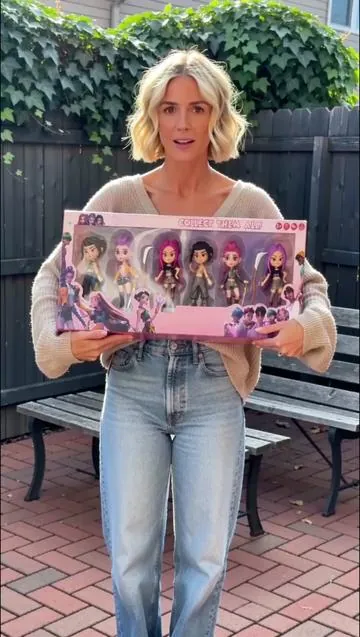 If your kids are obsessed with KPop Demon Hunters, these dolls get a LOT of playtime in our house. #DealsForYouDays #toys #dolls #kpop#giftideasforkids