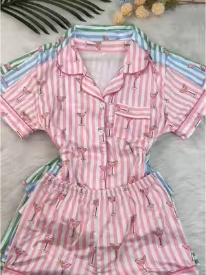 So comfy&cute!!!🎀🎀 #fyp #fashion #sleepwear  #womenclothing #tiktokshop #tiktokmademebuyit #comfy #spotlightfinds #pajamajama#cute #dealsforyoudays #usa🇺🇸 #twopieceset 